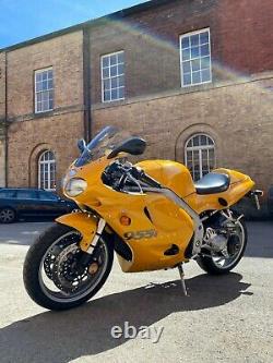 2000 Triumph Daytona 955i