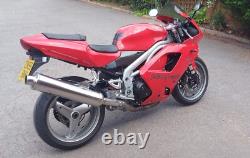 2005 Triumph Daytona 955i Red Low Mileage Amazing condition