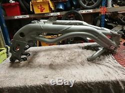 202 02 TRIUMPH DAYTONA 955 955i MAIN FRAME CHASSIS