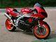 Motorcycle triumph daytona 955i 2005