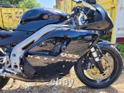 Spares or repair Triumph Daytona 955i DSSA