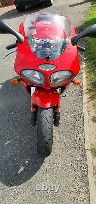 TRIUMPH 955 DAYTONA RED 955i 1999