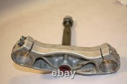 TRIUMPH DAYTONA 955i 04 LOWER TRIPLE TREE YOKE CLAMP