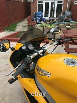 TRIUMPH DAYTONA 955i 2004