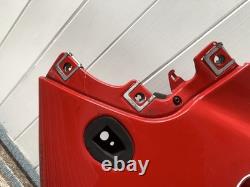 TRIUMPH DAYTONA 955i GEN 1 LEFT SIDE FAIRING PANEL IN TORNADO RED TRIUMPH DAYTONA 955i GEN 1 LEFT SIDE FAIRING PANEL IN TORNADO RED