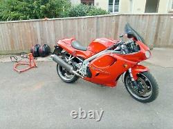 TRIUMPH DAYTONA 955i / T595