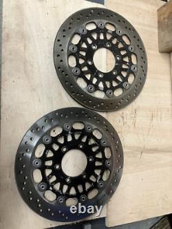TRIUMPH DAYTONA T595 955i FRONT BRAKE DISCS 1997 2001