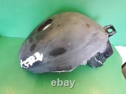 TRIUMPH FUEL PETROL GAS TANK DAYTONA SECOND GENERATION 955i BLACK SPEED TRIPLE