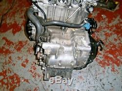 Triumph 955i Daytona 2002 engine