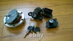 Triumph 955i Daytona Sprint Tiger TT600 Lockset ignition Seat Tank lock & 2 keys