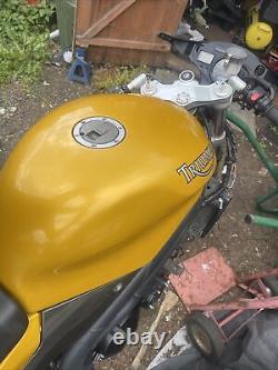 Triumph 955i Daytona Yellow Petrol Fuel Tank