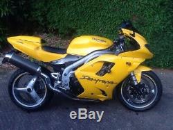 Triumph Daytona 955I