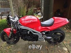 Triumph Daytona 955i 1999-spares or repair