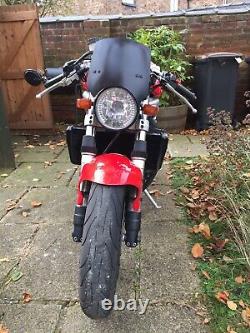 Triumph Daytona 955i 1999-spares or repair