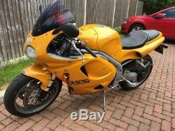 Triumph Daytona 955i 2000