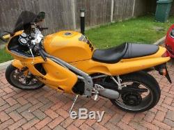 Triumph Daytona 955i 2000