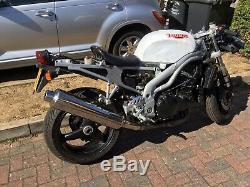 Triumph Daytona 955i. Cafe racer. Trackbike. Street Fighter donor 2001/X