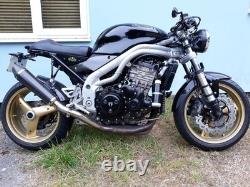 Triumph Daytona 955i Cafe racer project