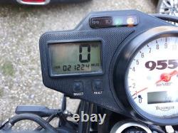 Triumph Daytona 955i Cafe racer project