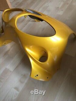 Triumph Daytona 955i Front Nose Cone Fairing Lightening yellow. T595