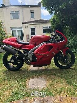 Triumph Daytona 955i LOW MILES 16K