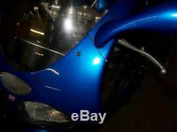 Triumph Daytona 955i Project