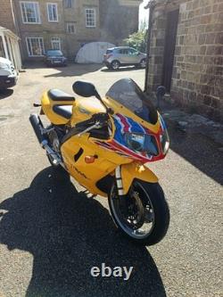 Triumph Daytona 955i SS 2005 TT Tribute Spec