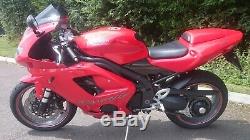 Triumph Daytona 955i SS Model