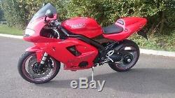 Triumph Daytona 955i SS Model