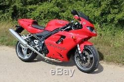 Triumph Daytona 955i Super Sports, 55 plate, red & black