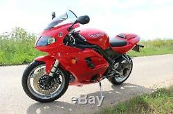 Triumph Daytona 955i Super Sports, 55 plate, red & black