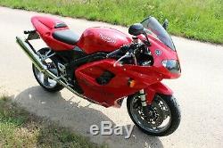 Triumph Daytona 955i Super Sports, 55 plate, red & black