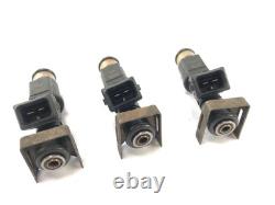 Triumph Daytona 955i T595 1999 Fuel Injector Set