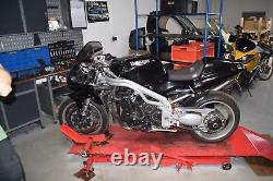 Triumph Daytona 955i T595 Bj. 2001 Frame with papers
