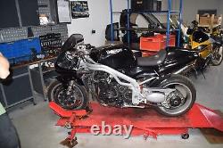 Triumph Daytona 955i T595 year 2001 frame with papers