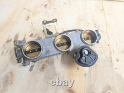 Triumph Daytona 955i T595N 2002 Throttle Body #47