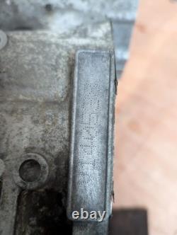 Triumph Daytona 955i T595N Engine Cases with Cylinder and Piston