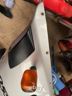Triumph Daytona 955i fairings, silver original