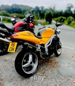 Triumph Daytona Speed Triple 955i Custom 2000 W Plate Giles Nitron Scorpion