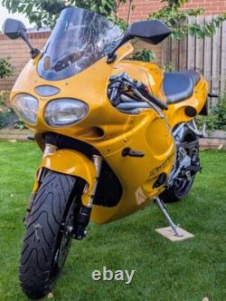 Triumph Daytona T595 955i
