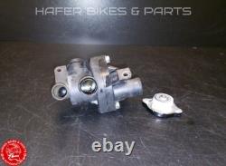 Triumph Daytona T595 955i 1997-00 Housing for Thermostat Engine Motor F689