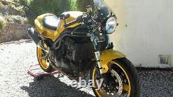 Triumph Daytona T595 955i Cafe Racer