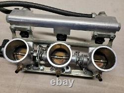 Triumph Daytona T595 T955i 97-01 Throttle Body Assembly Injectors TPS T1240107