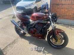 Triumph Daytona speed triple 955i