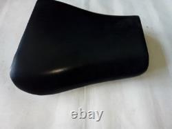 Triumph Speed Triple 955i Saddle T2304870