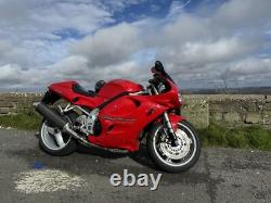 Triumph T595i 955i Daytona Ballypan Belly Pan. 1997-2001 Tornado Red Fresh Paint