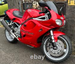 Triumph T595i 955i Daytona Ballypan Belly Pan. 1997-2001 Tornado Red Fresh Paint