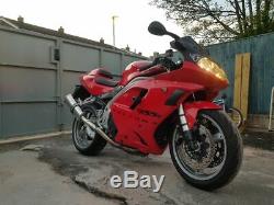 Triumph daytona 955i