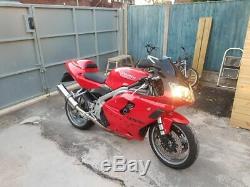 Triumph daytona 955i