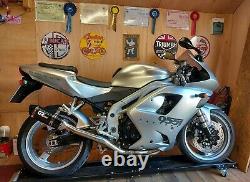 Triumph daytona 955i 2002 concourse show bike